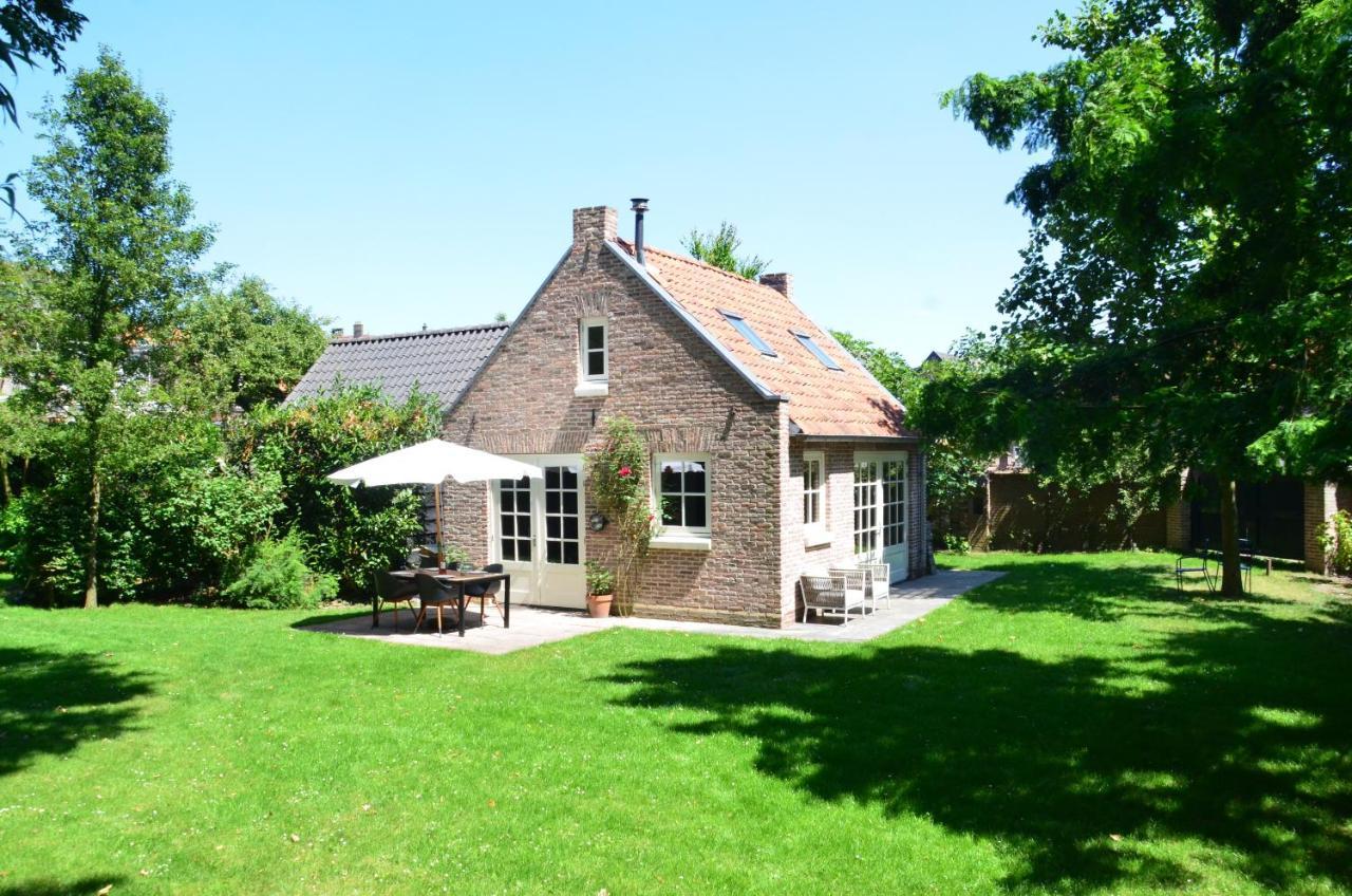 B&B Het Huijsje Woudrichem ภายนอก รูปภาพ